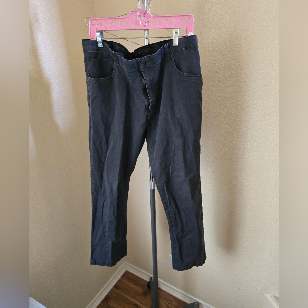 Wrangler Jeans With Pockets Zipper Size 38W 40 L